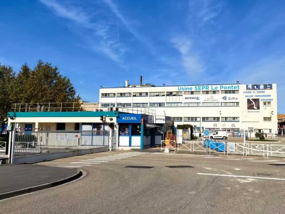 Saint-Gobain_副本.jpg